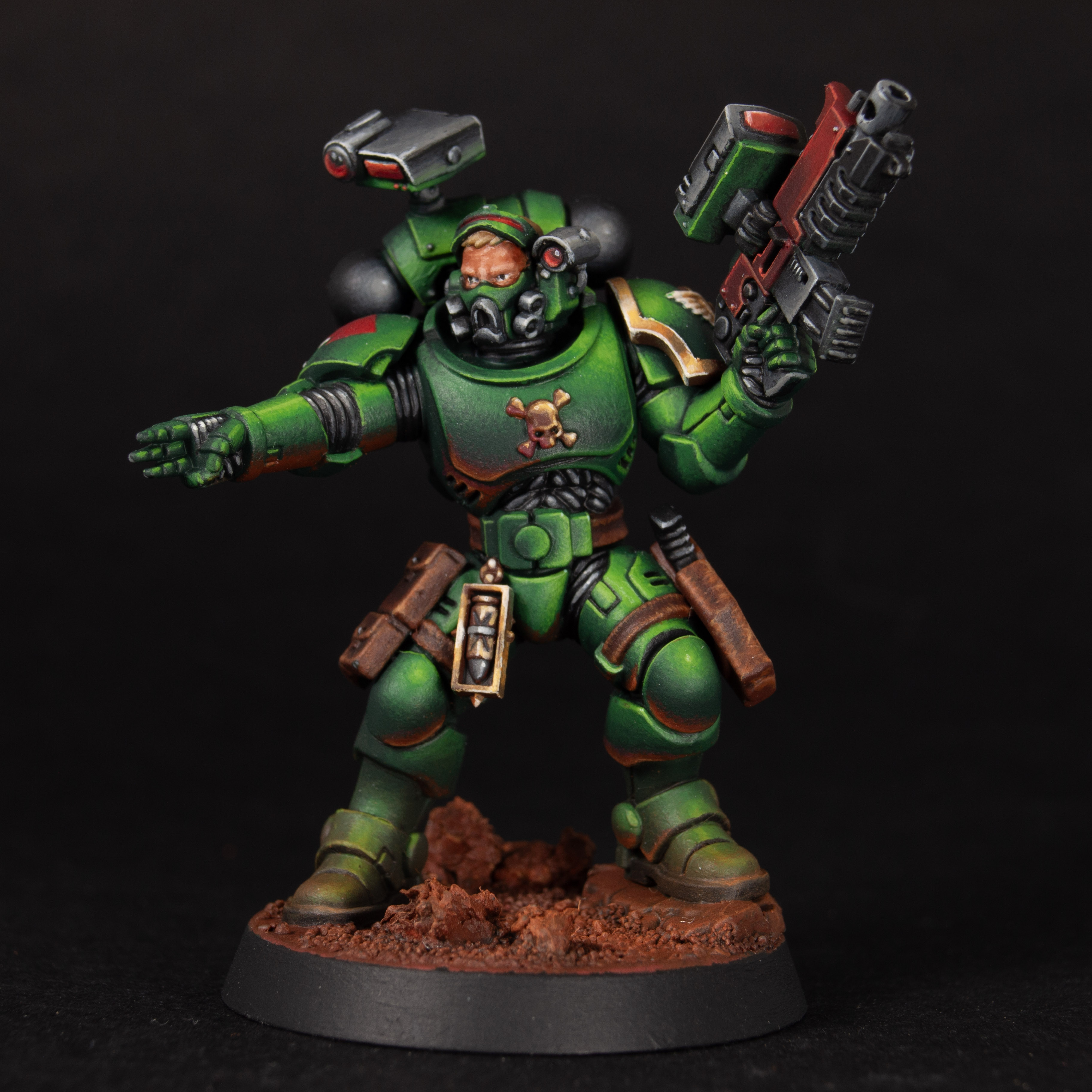 Display-grade centrepiece miniature